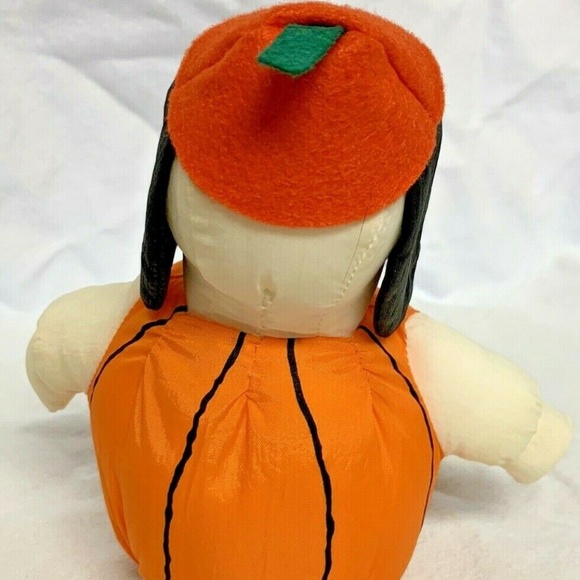 Peanuts Halloween SNOOPY in PUMPKIN COSTUME with MASK 6" Plush Whitmans Sampler - Picture 4 of 6